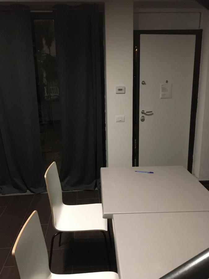 Hh Hermoso Housing Valenza Dış mekan fotoğraf