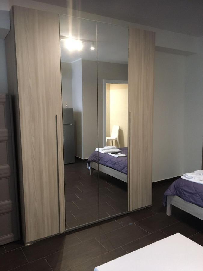 Hh Hermoso Housing Valenza Dış mekan fotoğraf