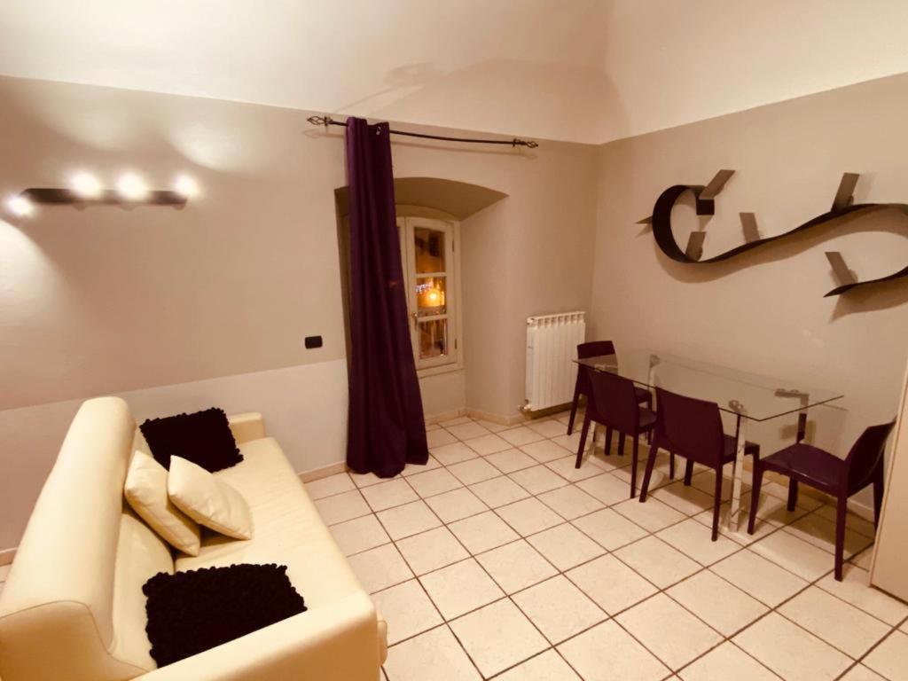 Hh Hermoso Housing Valenza Dış mekan fotoğraf