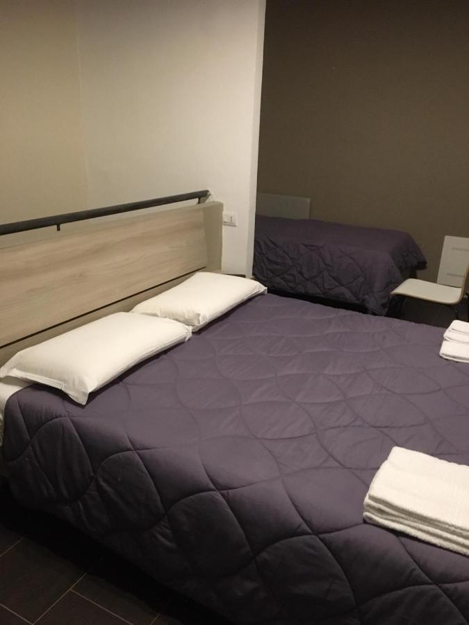 Hh Hermoso Housing Valenza Dış mekan fotoğraf